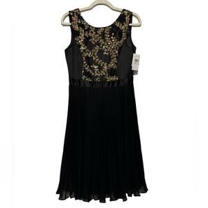 Muse NWT Black Satin Pleated Gold Sequin Fit Flare Dress Women’s Size‎ 6